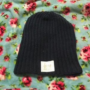 Love your melon beanie.